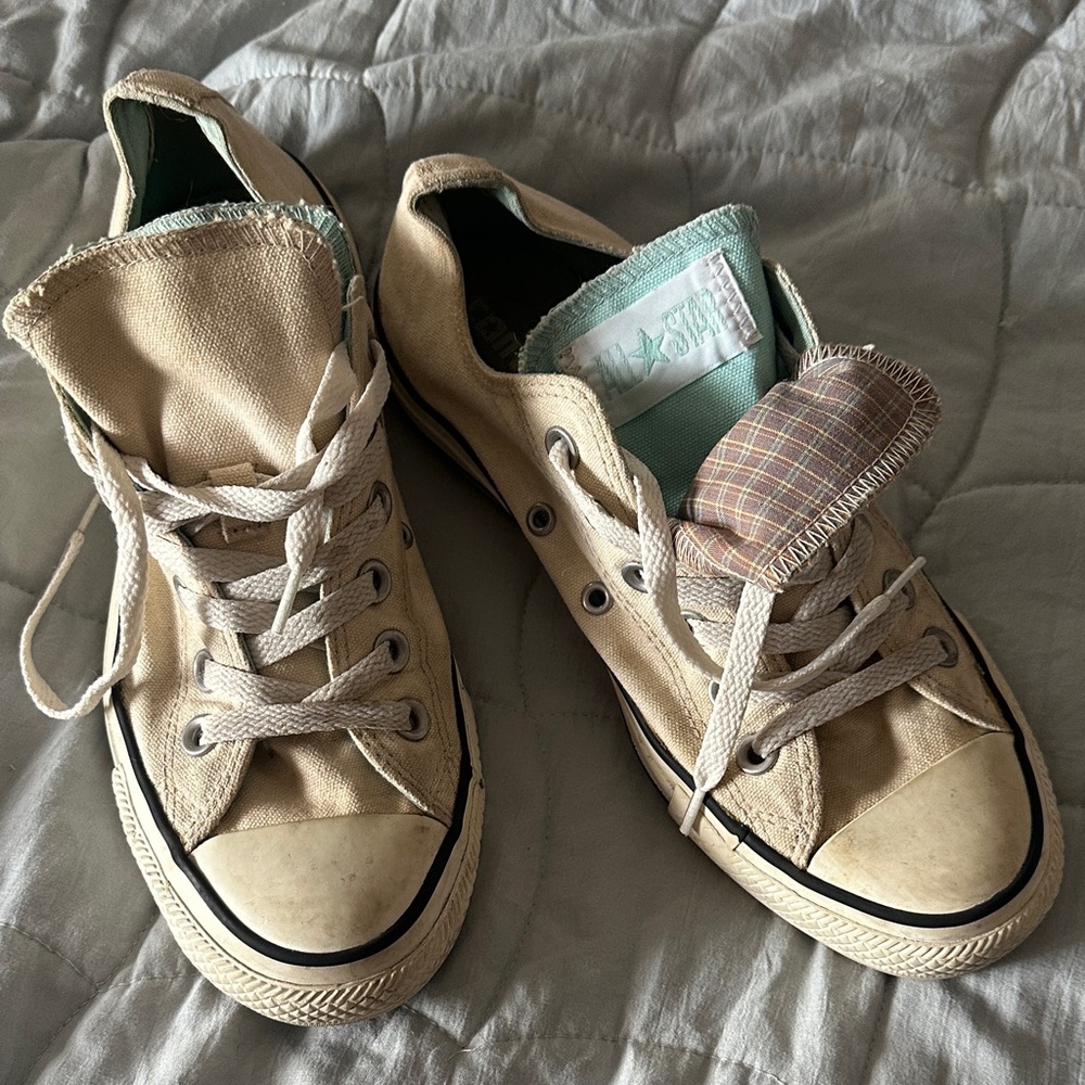 Converse | Double tongue low top | Women’s 8